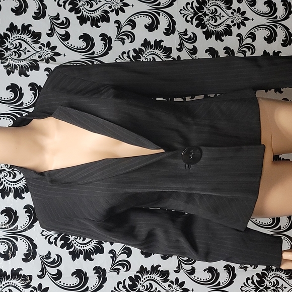 Size large jacket from Jacqueline Riu - Picture 1 of 4